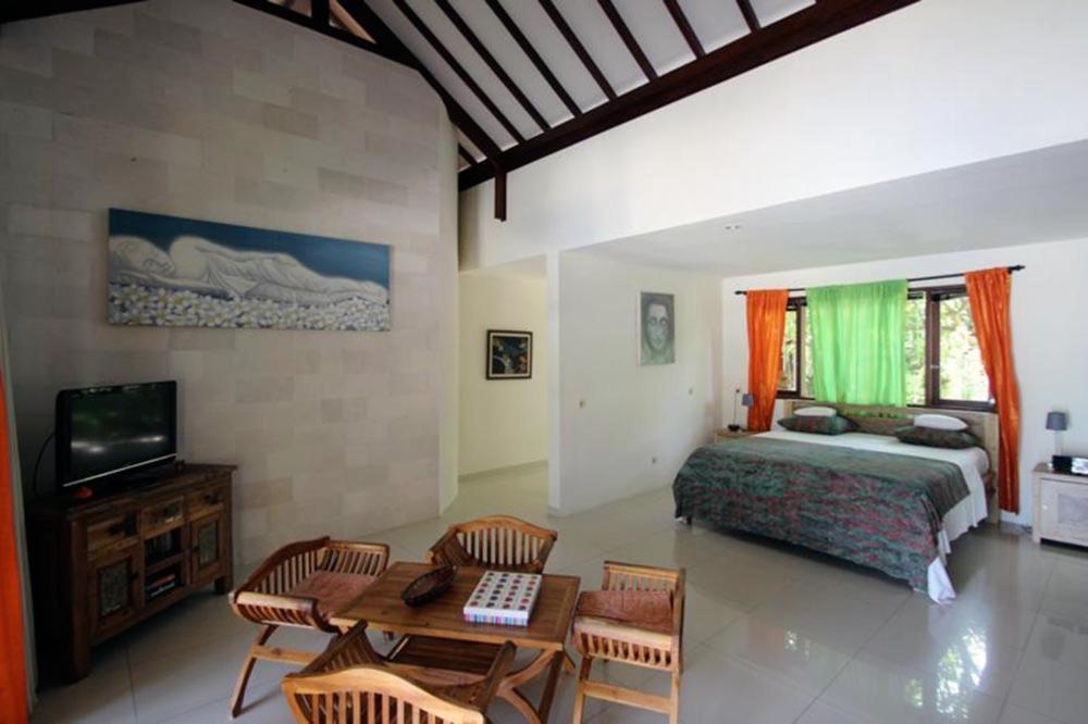 Frangipani Beach Hotel Lovina  Exterior photo